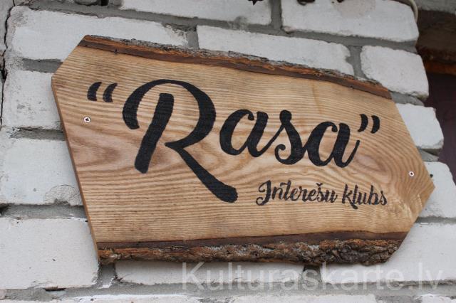 "Satiec savu meistaru"